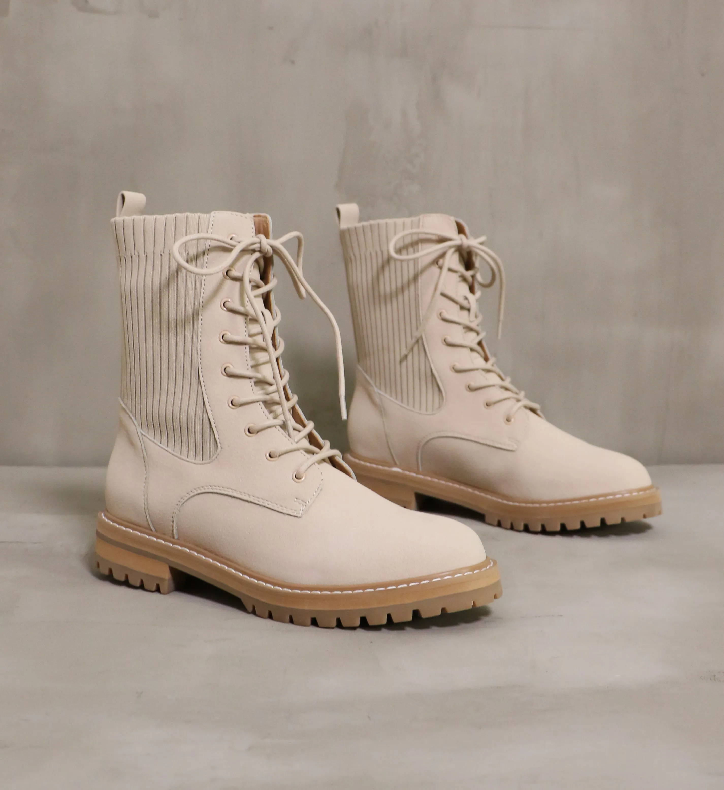 KICKIN' KNIT BOOT